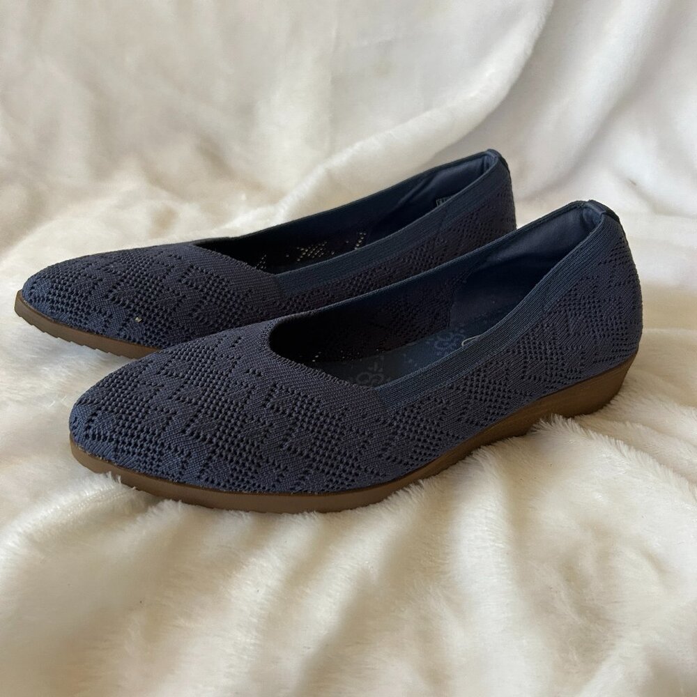 Skechers Flats Shoes Womens 8 Air Cooled Blue Memory Foam Perforated Comfort